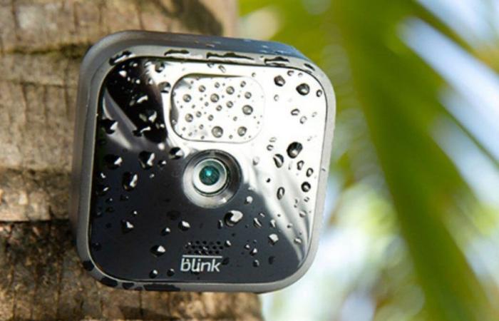 Why wait for Prime Day when Amazon is already losing 60% on this kit of 3 Full HD outdoor cameras?