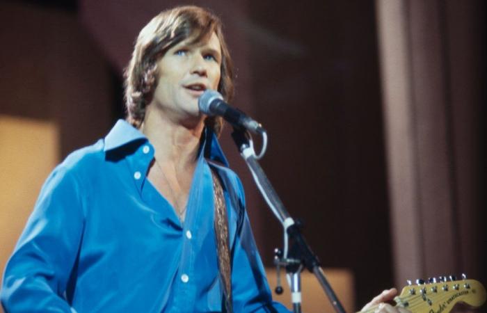 How Kris Kristofferson Changed Country Music