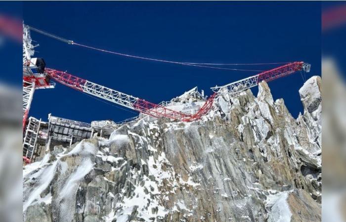 Haute-Savoie: the boom of the crane at the Grands Montets construction site broke in two, no injuries