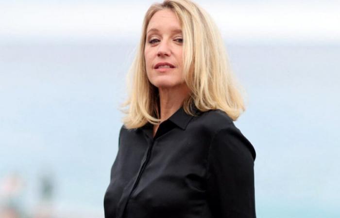 Ludivine Sagnier solar in Nice, she brilliantly opened the Cinéroman Festival with Louis Garrel