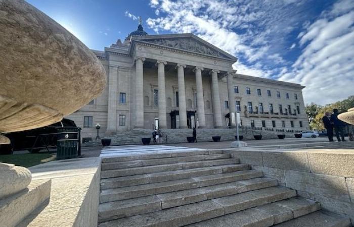 Wab Kinew apologizes after the Wasyliw affair at the opening of the new session