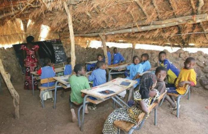 LAUNCH OF A LARGE PROGRAM FOR RESORPTION OF TEMPORARY SHELTERS AND REHABILITATION OF SCHOOL ESTABLISHMENTS IN SENEGAL