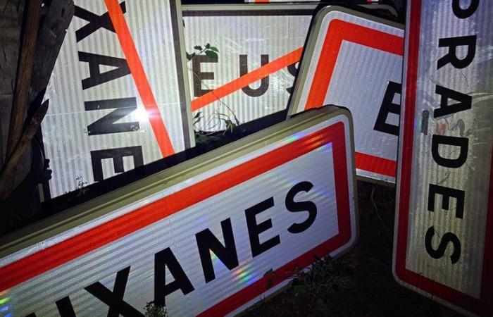 PICTURES. Pyrénées-Orientales: why did several signs at the entrance to towns disappear last night from October 1 to 2?