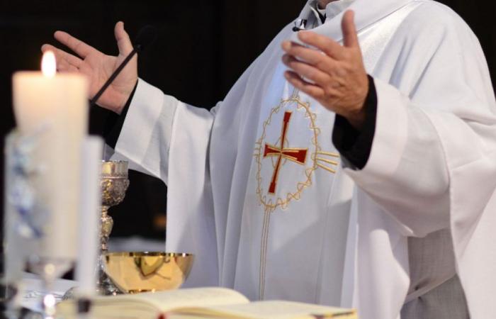 Do Catholic priests really respect abstinence? Studies put forward astonishing figures