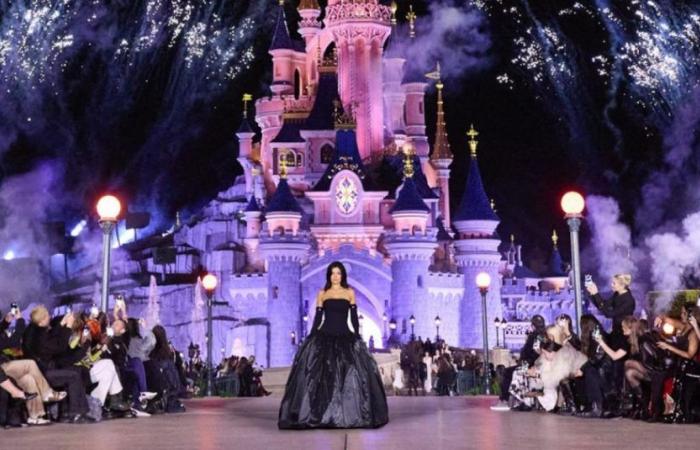 A fashion show was organized at Disneyland Paris