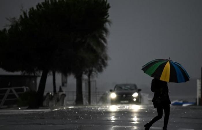 a depression will water part of France, strong winds expected