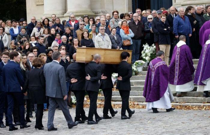 Murder of Philippine: the town hall of Montigny-le-Bretonneux assailed with messages