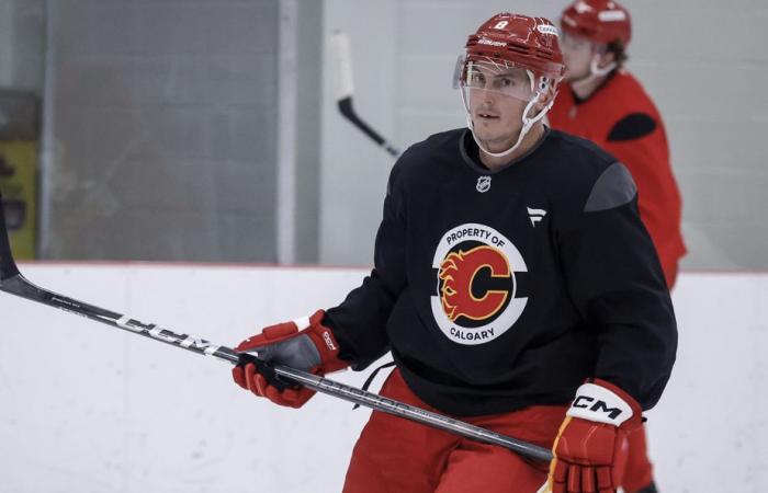 Flames sign defenseman Tyson Barrie to one-year contract