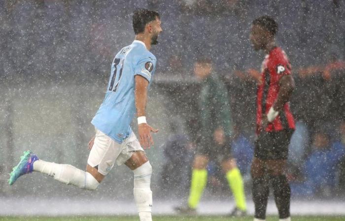 Europa League | Beaten by Lazio in torrential rain (4-1), Nice does not take off