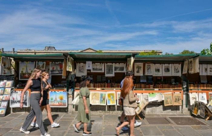 the city is struggling to recruit new booksellers