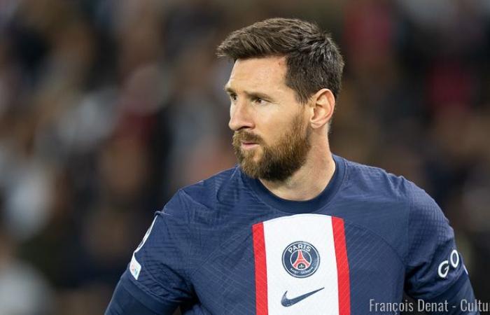 Club: Messi against PSG next summer?