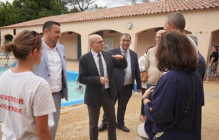 Dasen congratulates the Pays du Pont du Gard in terms of swimming skills