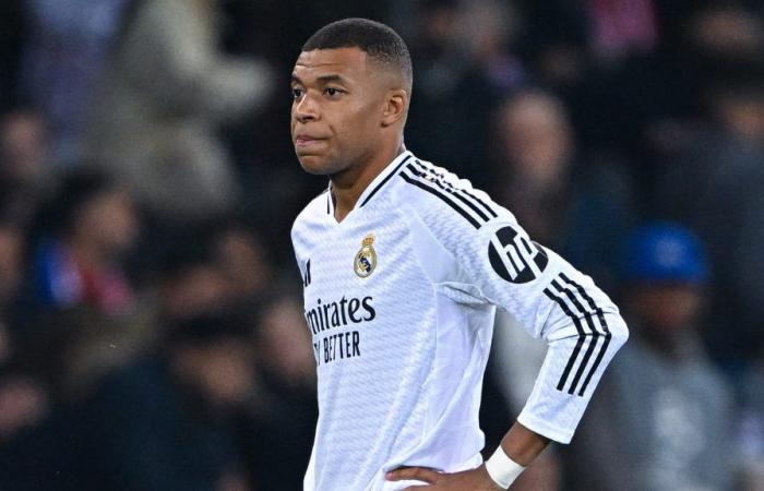 Mbappé in Real Madrid squad to face Villarreal despite his absence from the Blues