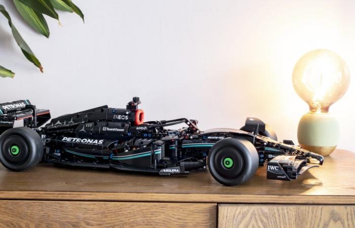 Two LEGO Technic Formula 1 cars announced for 2025