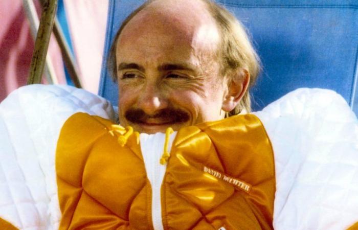 Ski instructors pay tribute to Michel Blanc