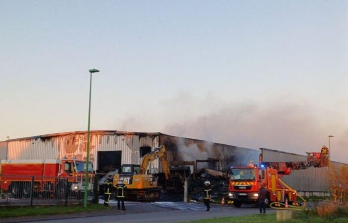 The Malplanche warehouse in Sartilly-Baie-Bocage ravaged by fire last night