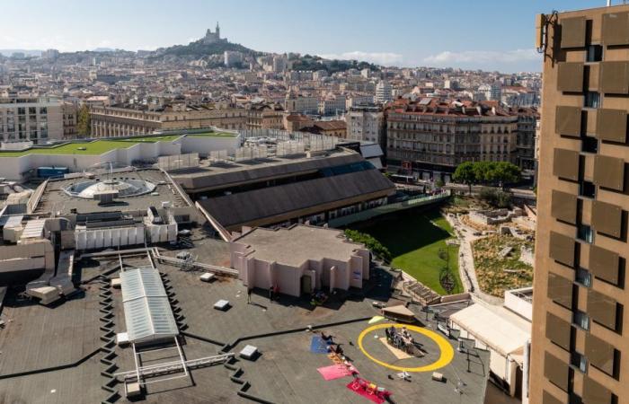 Marseille: The roofs are ours, to have fun while gaining height!