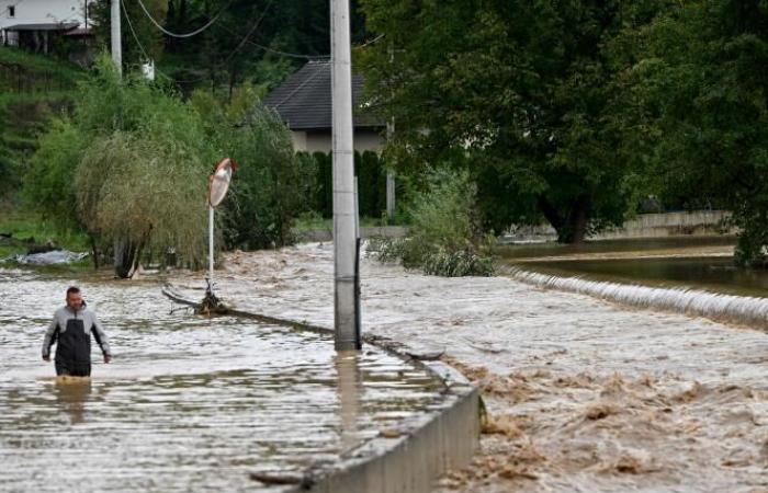 In Bosnia-Herzegovina, floods kill at least 14 people