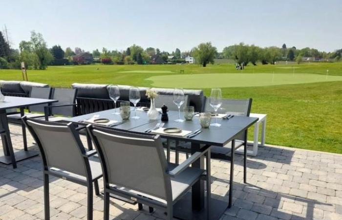 The Green Restaurant, the new clubhouse of the Golf de Beaufays offers you tasty and local cuisine with a view of the course