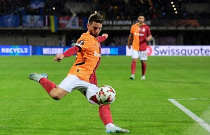 Dries Mertens scores but Galatasaray stumbles in Latvia