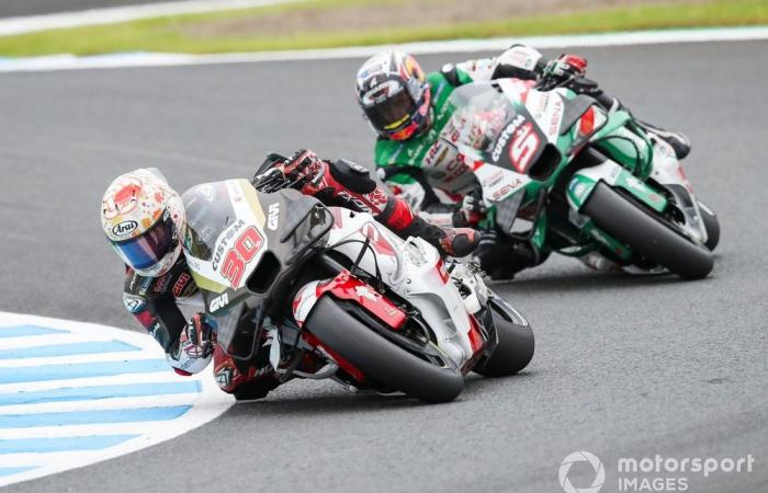 Zarco “accepts” his long lap after an eventful sprint