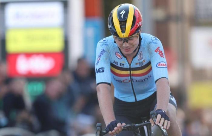 Gravel Worlds: Lotte Kopecky beaten in the sprint by Marianne Vos (video)