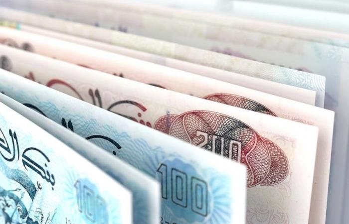 The euro continues its decline against the dinar on the black currency market