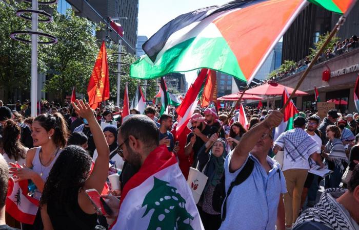 A year of war in Gaza | A pro-Palestinian demonstration in downtown Montreal