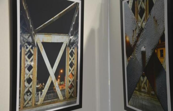 What can you see at the exhibition on the Colbert Bridge in Dieppe?