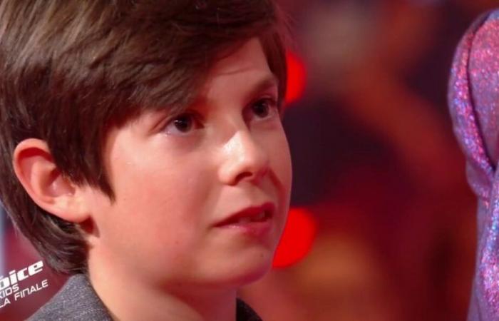 Tim (The Voice Kids 2024) in tears after his performance with Patrick Bruel on a song full of meaning