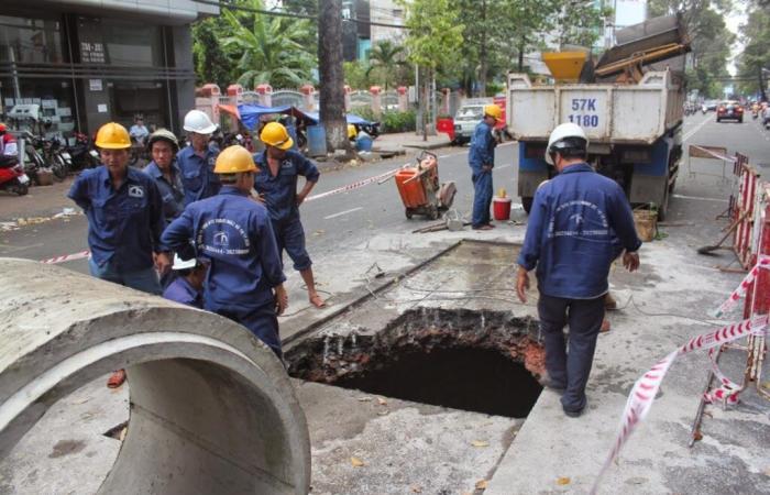 emergencies and solutions for Vietnamese megacities