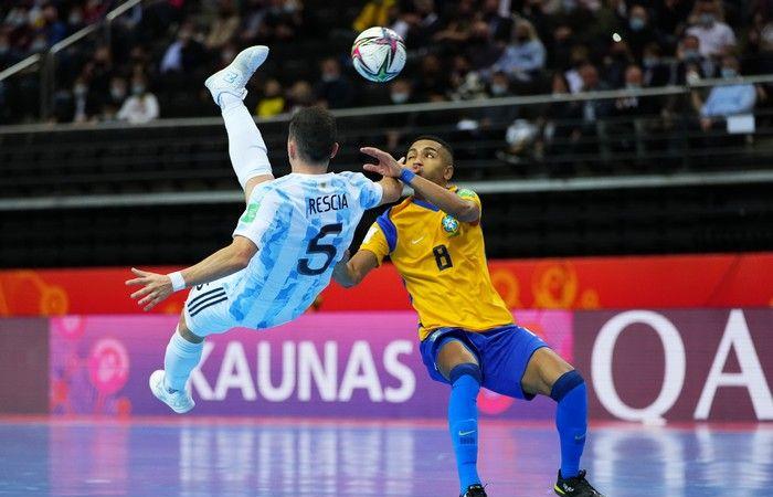 Brazil-Argentina, a clasico against a backdrop of revenge