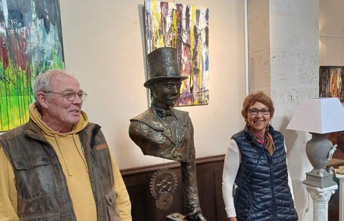 Rodez. Mireille Perrin and HM Créations, in contrast at the Paraire chapel