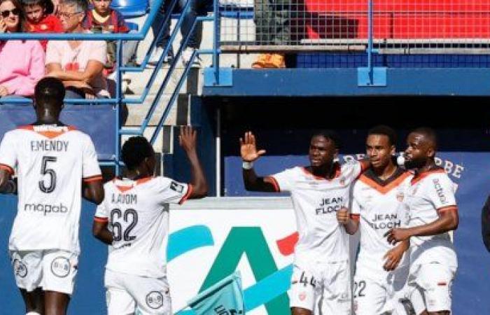 Lorient wins in Caen and follows Paris FC