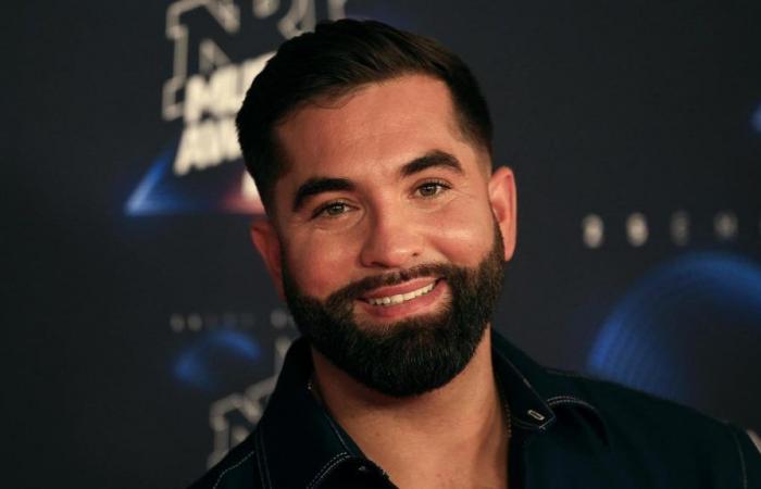 Kendji Girac received a standing ovation from the public during his first television appearance since his gunshot wound