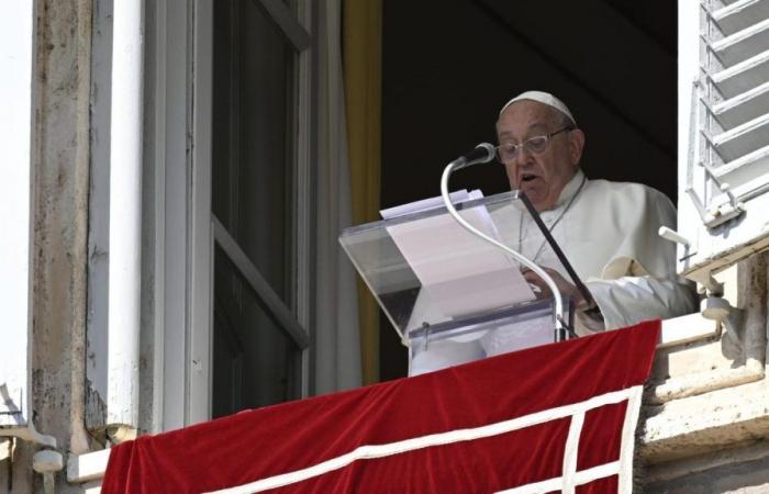 Pope announces 21 new cardinals