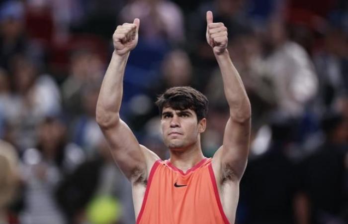 Carlos Alcaraz dismisses Yibing Wu and advances to the round of 16 of the Shanghai Masters 1000