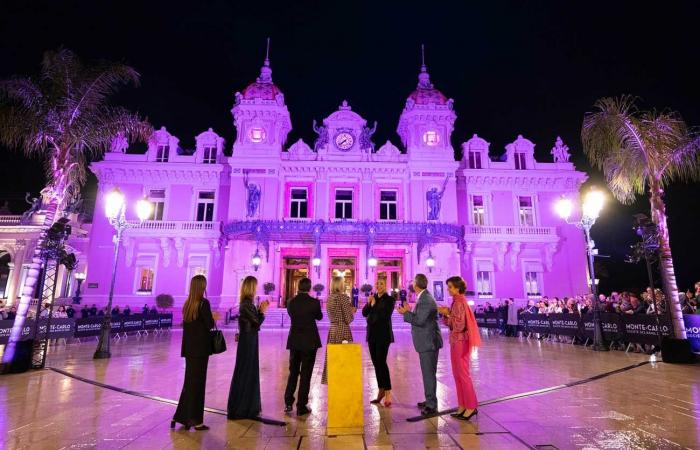 Princess Charlene lights up Casino Square in pink