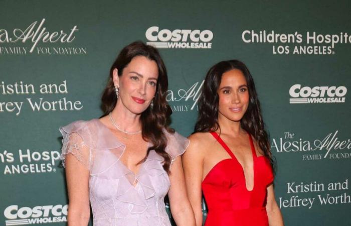 Surprise appearance of Meghan Markle glamorous at a gala close to her heart in Los Angeles