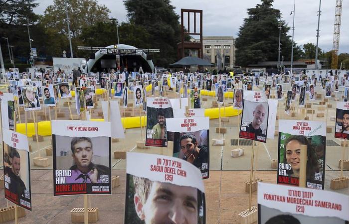 500 people gathered in Geneva for the release of hostages