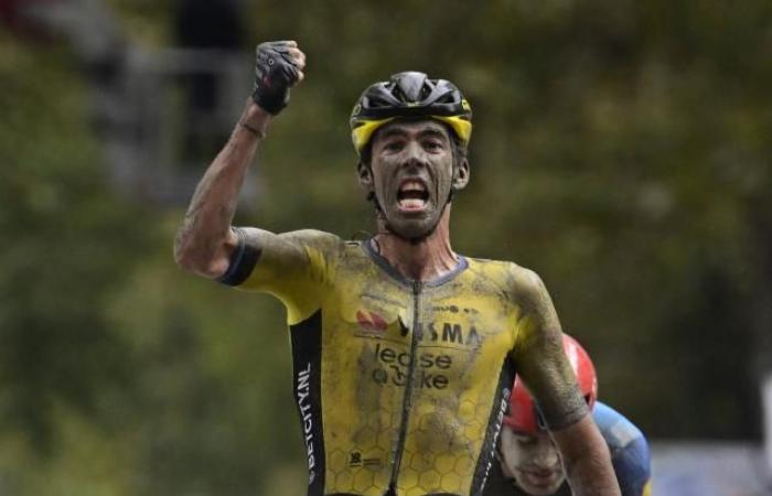 Christophe Laporte extricates himself from the quagmire and wins Paris-Tours