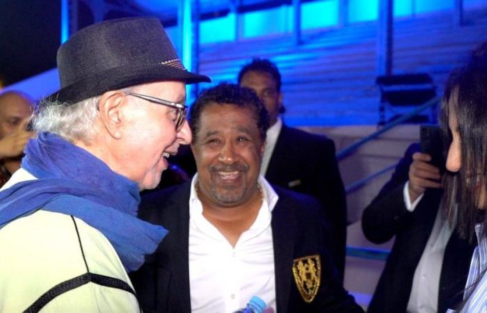 Cheb Khaled to Omar Sayed of Nass El Ghiwane: “We are blood brothers”