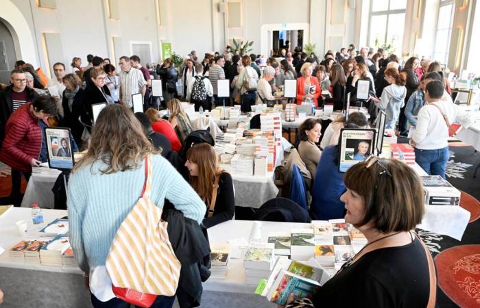 “We hear everywhere that people no longer read, but look, it’s full”: crowds at the Royat-Chamalières book fair