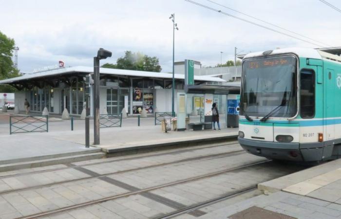 Gennevilliers: the tram hits a man on a scooter and continues on its way, the victim in serious condition