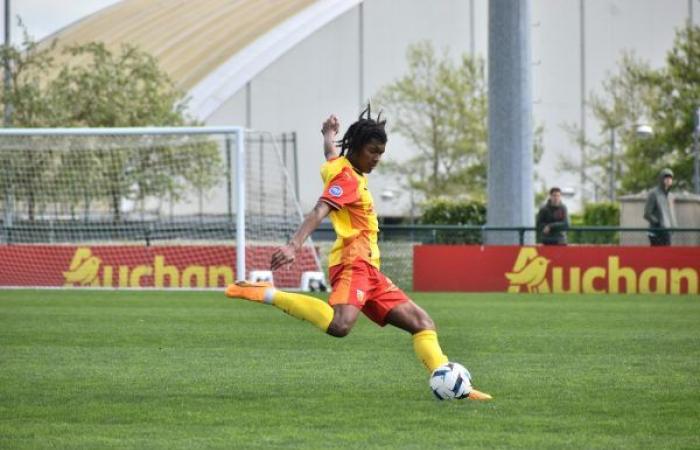 Who is Kyllian Antonio, 16 years old, summoned to the RC Lens professional group?