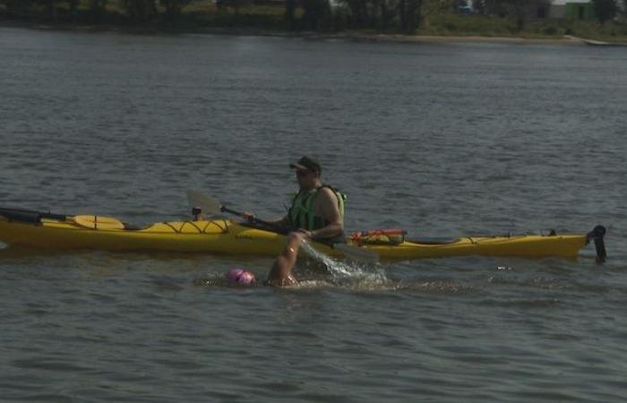 Swim 30 miles under the bridges on Manhattan Island