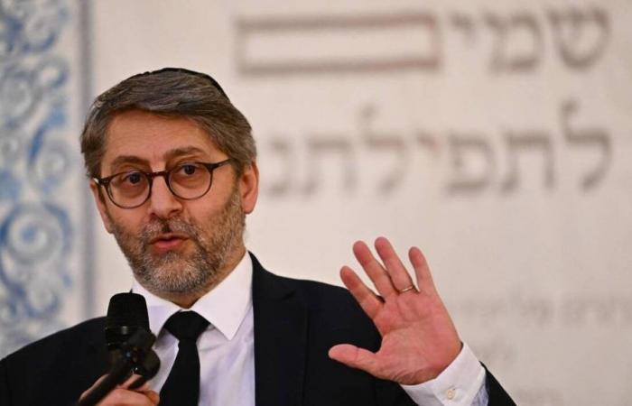 “Let us make the struggle a great national cause,” says the chief rabbi of France