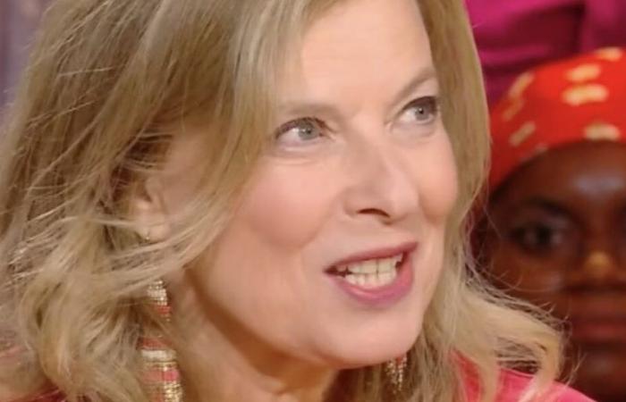 This stupid question from Valérie Trierweiler to François Hollande who stuck Léa Salamé in What a time! (VIDEO)