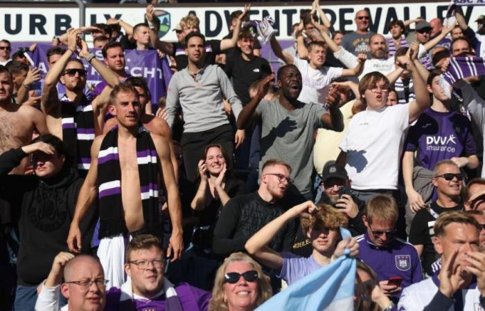 Anderlecht-Standard: the whistles of a stadium aimed at its own rioters, the most exemplary of sanctions