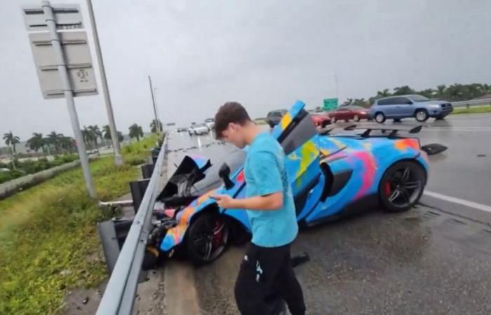 VIDEO. On the phone while driving, this American YouTuber loses control and crashes his McLaren on the highway